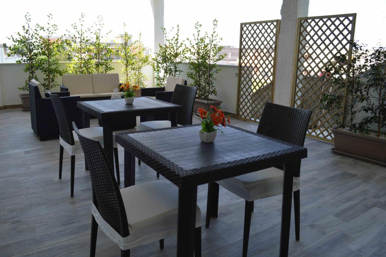 Casa Vacanze Infiore เลเวราโน ภายนอก รูปภาพ